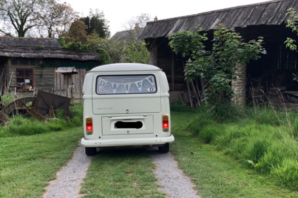 Daisy leaving Bredy Farm